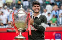 雷速体育官方-世界网球队完胜德国网球队，阿尔卡拉斯打破历史纪录的简单介绍