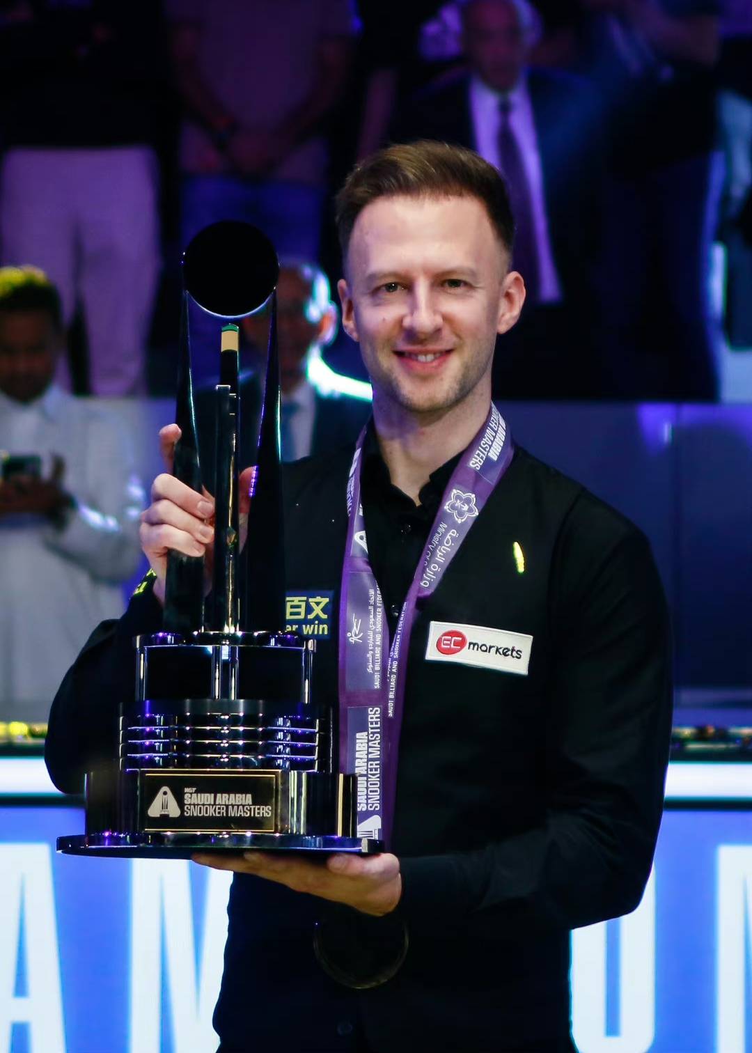 包含欧洲网球队绝杀迈阿密热火，Peanut惊艳世界波鏖战多局成都决赛之夜，锁定晋级资格的词条