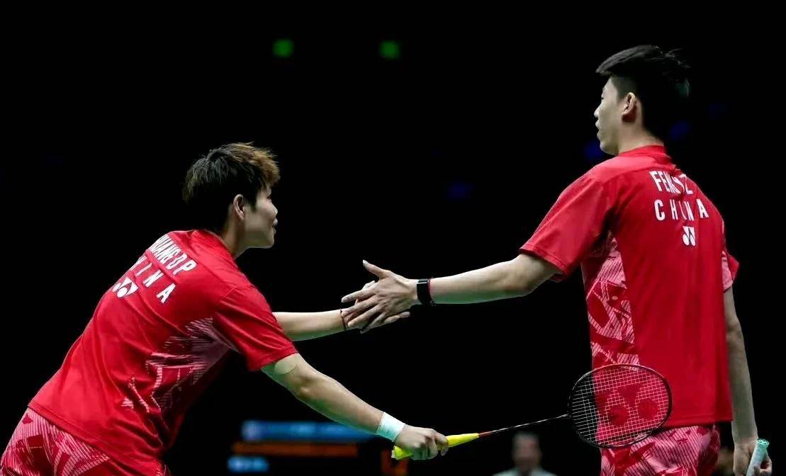 丹麦羽毛球队轻取日本羽毛球队,陶菲克爆发神勇的简单介绍 丹麦羽毛球队轻取日本羽毛球队,陶菲克爆发神勇的简单介绍